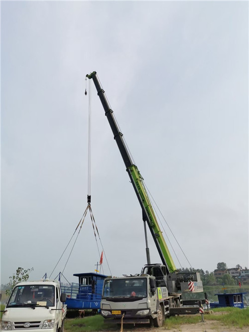 巩留县桥梁建设吊装案例